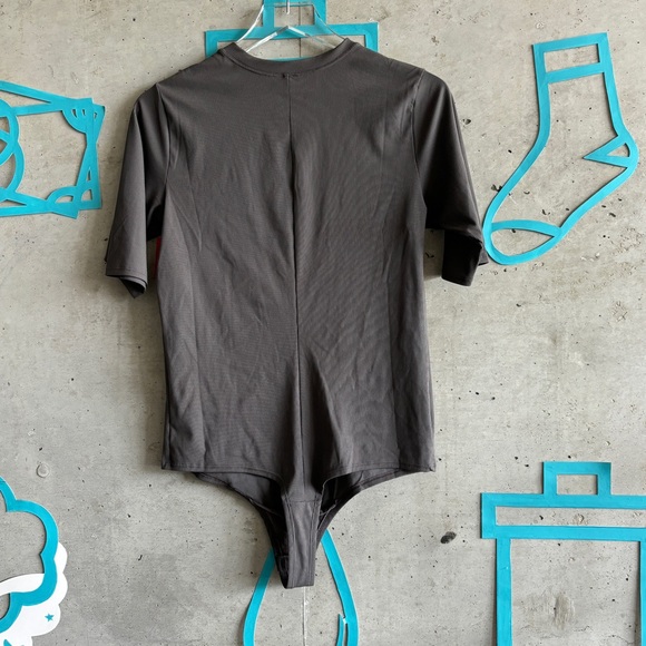 NWT SPANX Suit Yourself Ribbed Crew Neck Short Sleeve Bodysuit Deep Slate - Picture 3 of 8